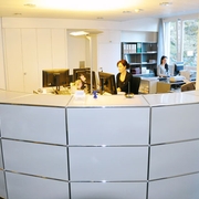 Welcome Desk House Des Alpes